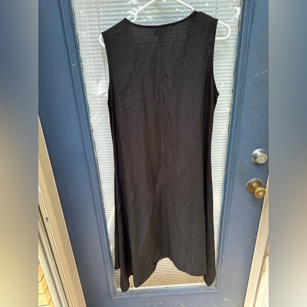 100% linen black v neck sleeveless flowy flare bottom hem size medium dress - Picture 4 of 4